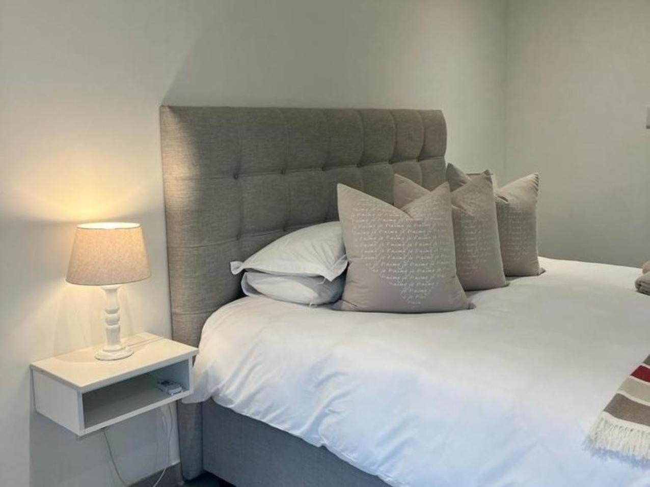 Kelly'S Beachfront Apartments بورت الفريد الغرفة الصورة
